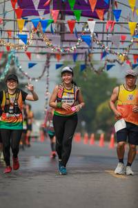 BIB: 40545
                            <button type="button" onclick="openModal(10332945)" class="btn btn-primary btn-sm float-right btn-popup" data-toggle="modal" data-target=".modal-high-quality">
                        <i class="fas fa-shopping-cart"></i> Add to Cart
                    </button>
                                            <button type="button" onclick="isThisMe(10332945, true)" class="btn btn-success btn-sm float-right btn-popup btn-isme hidden" data-toggle="tooltip" data-placement="bottom" title="นี่คือรูปของคุณใช่ไหม คลิกที่นี่เพื่อเอาเข้าอัลบั้ม">
                        <i class="fas fa-plus"></i> Add to album
                    </button>
                    <button type="button" onclick="isThisMe(10332945, false)" class="btn btn-warning btn-sm float-right btn-popup btn-isnotme hidden">
                        <i class="fas fa-ban"></i> Remove from album
                    </button>